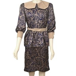 Peplum Dress Midi w/ Suede Pilgrim Collar & Belt with Funky Pattern Vintage 80s